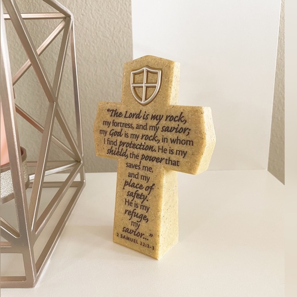 Christian cross decor with scripture - Picture 4 of 5